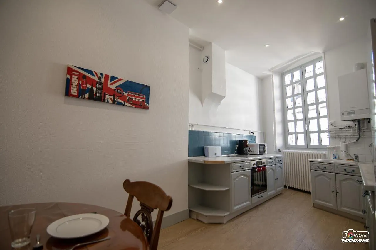 Appartamento Hyper Centre - 3 Chambres - Gare - Wifi - Cosy Bourg-en-Bresse Francia